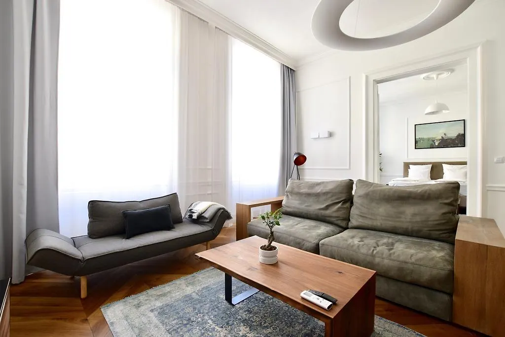 Luxury Apartment By Hi5 - Bazilika Suite Budapešť